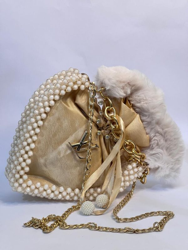 LV Pearls Crossbody Heart Bag – beige - Image 2